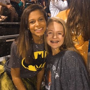 Meet your Posher, Madeline